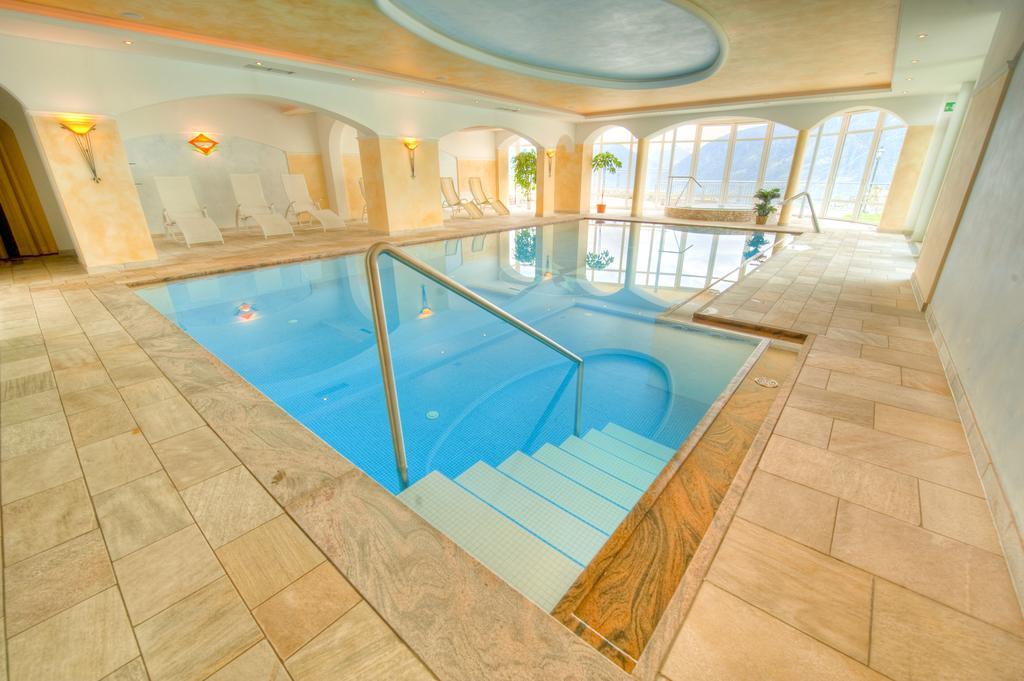 Hotel Meinhardt Schenna Eksteriør bilde
