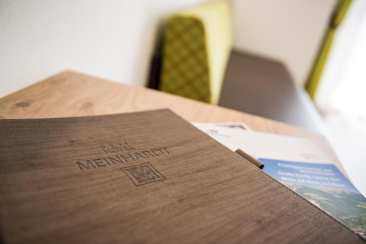 Hotel Meinhardt Schenna Eksteriør bilde