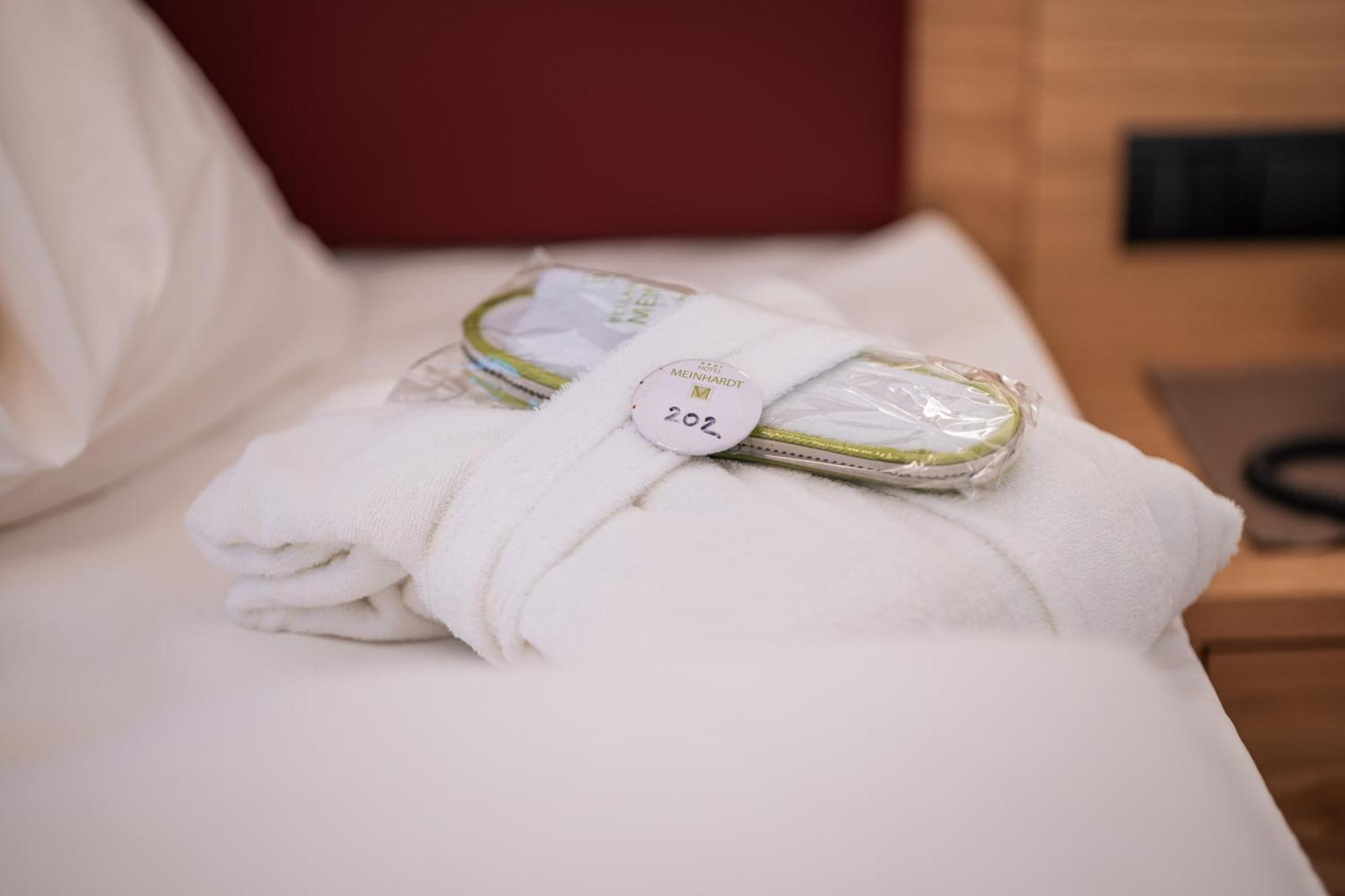 Hotel Meinhardt Schenna Eksteriør bilde